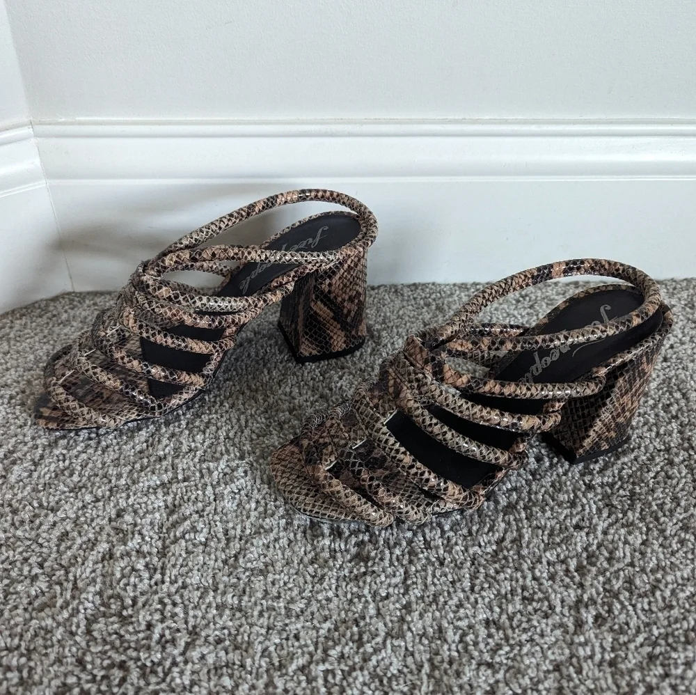 Free People Colette Cinched Heel Sandal - Python sz 6 NWT